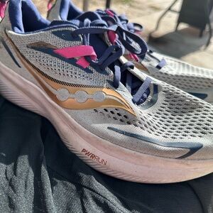 Saucony Women's Athletic Shoes - Gray, Gold, and Pink